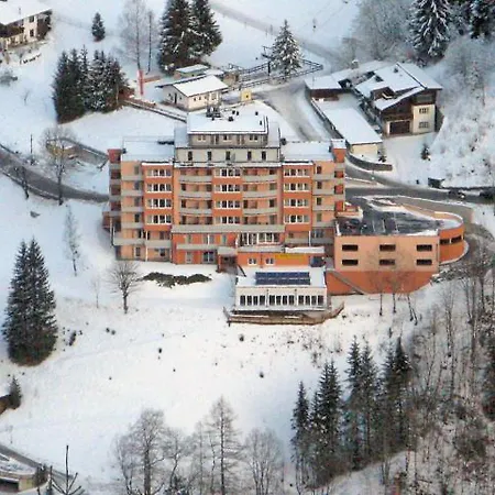 Schillerhof.10 *